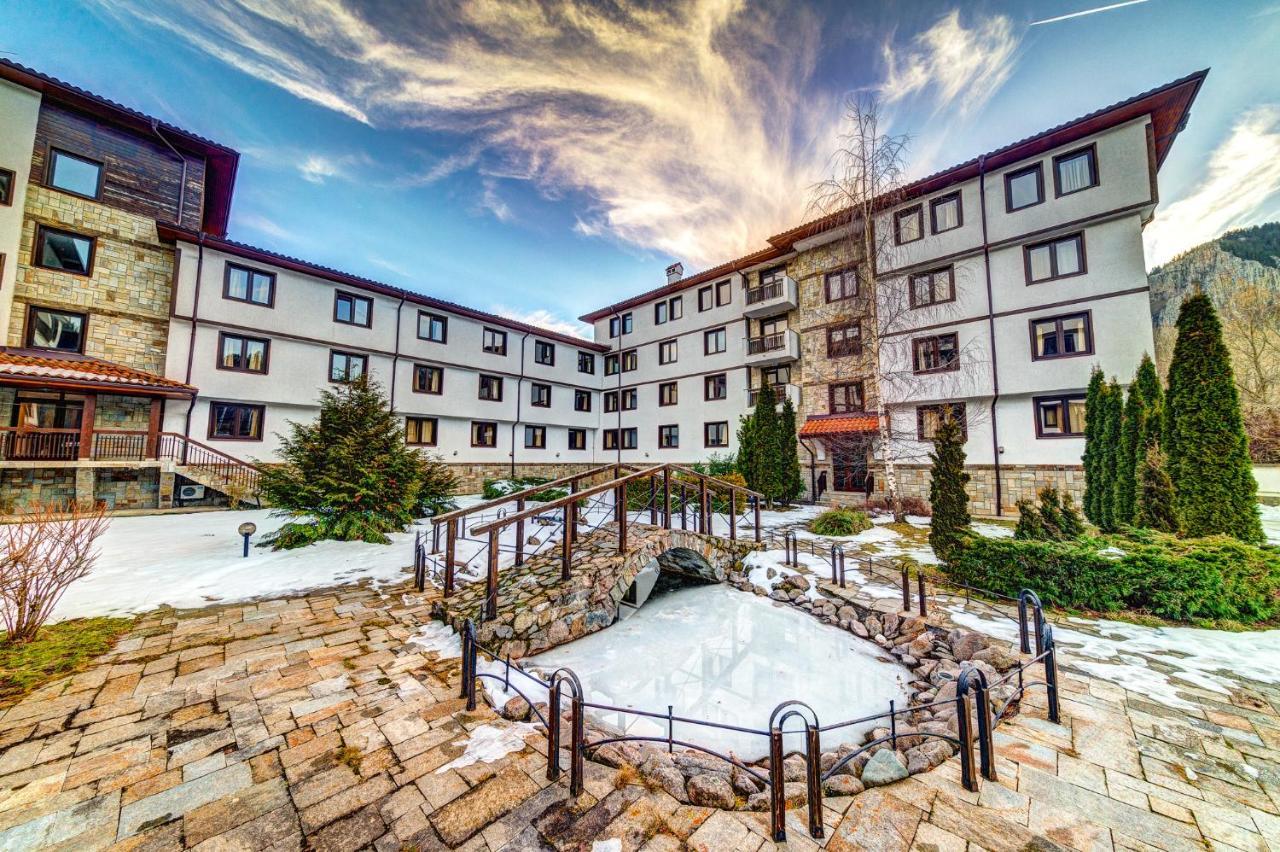 Aparthotel Silver Hills Free Parking Paşmaklı Dış mekan fotoğraf