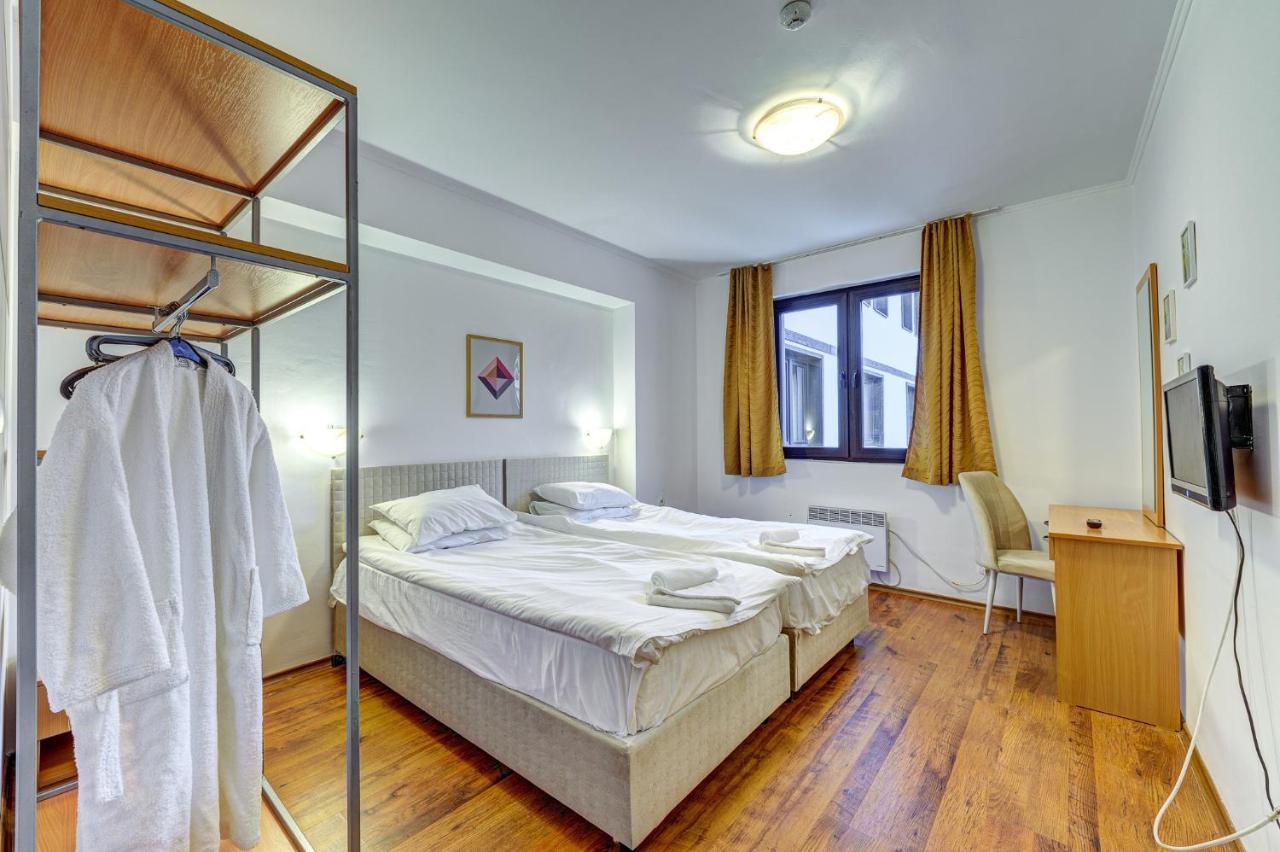 Aparthotel Silver Hills Free Parking Paşmaklı Dış mekan fotoğraf
