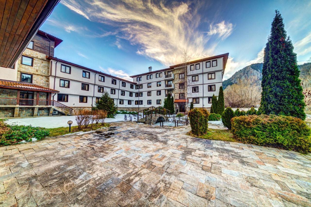 Aparthotel Silver Hills Free Parking Paşmaklı Dış mekan fotoğraf