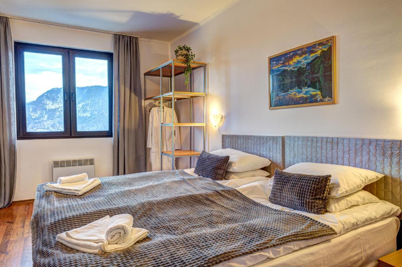 Aparthotel Silver Hills Free Parking Paşmaklı Dış mekan fotoğraf