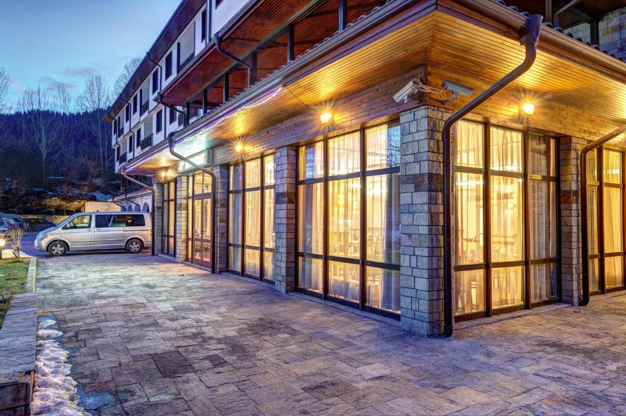Aparthotel Silver Hills Free Parking Paşmaklı Dış mekan fotoğraf
