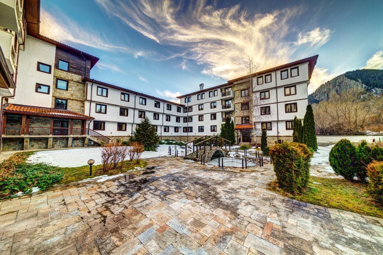 Aparthotel Silver Hills Free Parking Paşmaklı Dış mekan fotoğraf